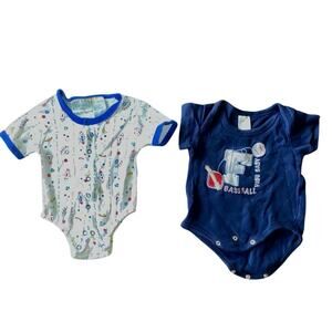 Set of 2 Baby Onesies